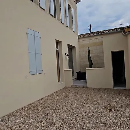 Résidence Pompidou Hébergement de vacances Libourne